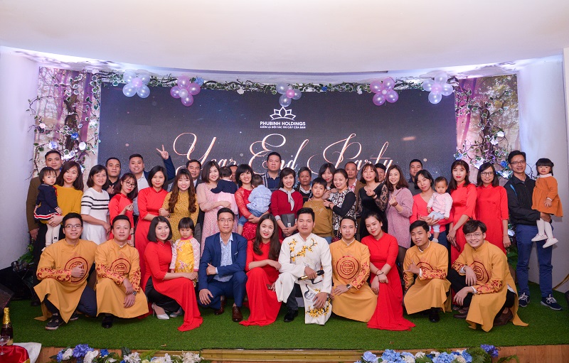 Year end party 2018 Phú Bình Holdings